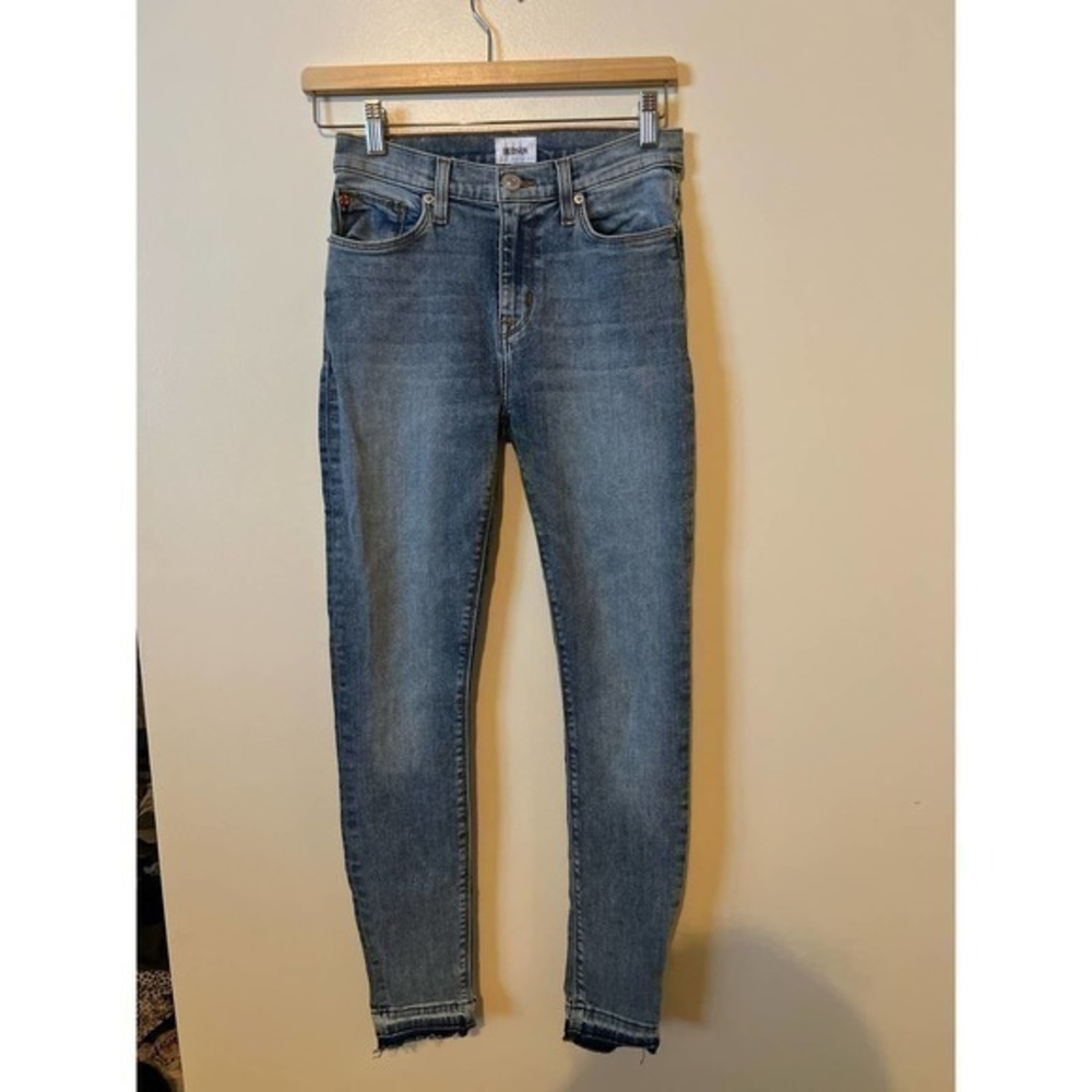 HUDSON BLAIR JEANS 26‎